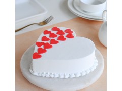 Heart Shaped Vanilla Rush Cake
